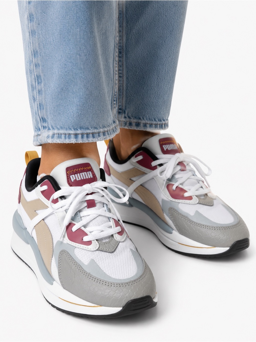 Puma Women’s White Gray Beige Sneakers with Maroon Accents Mesh RubberOutsole9.5